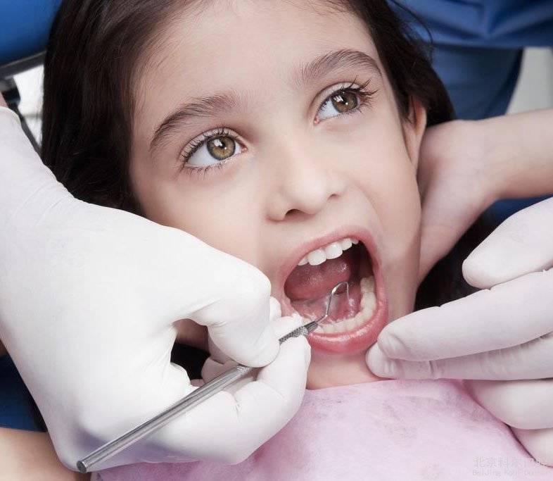 【儿牙保健】孩子有必要洗牙吗？